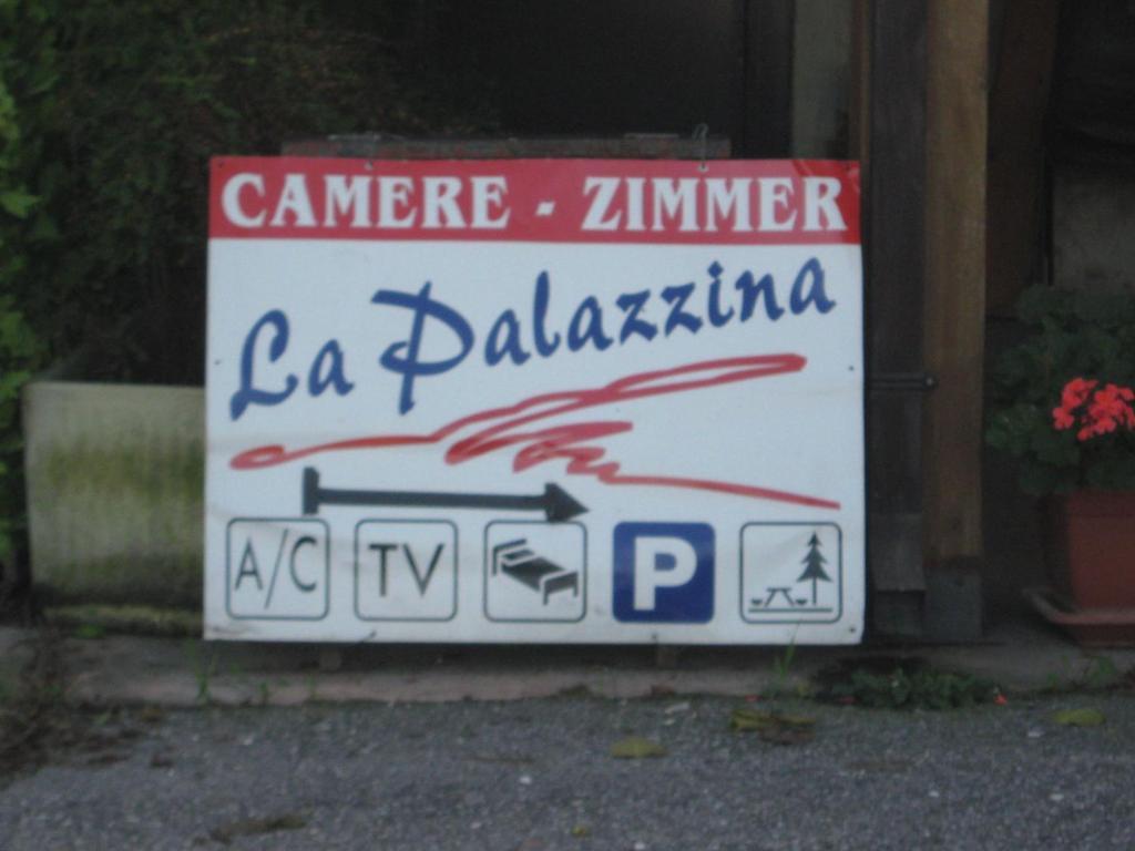 Affittacamere La Palazzina カヴァルカゼッレ エクステリア 写真